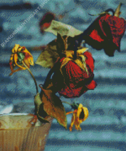 Dying Roses In Vase 5D Diamond Painting Art