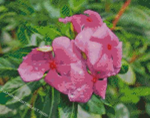 Light Purple Periwinkles Diamond Painting Art