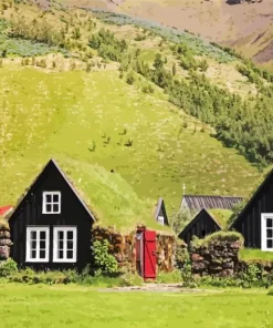 Iceland Farmhouses Diamond Painting